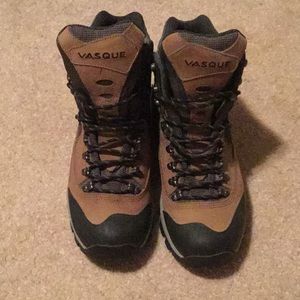 Vasque hiking boot